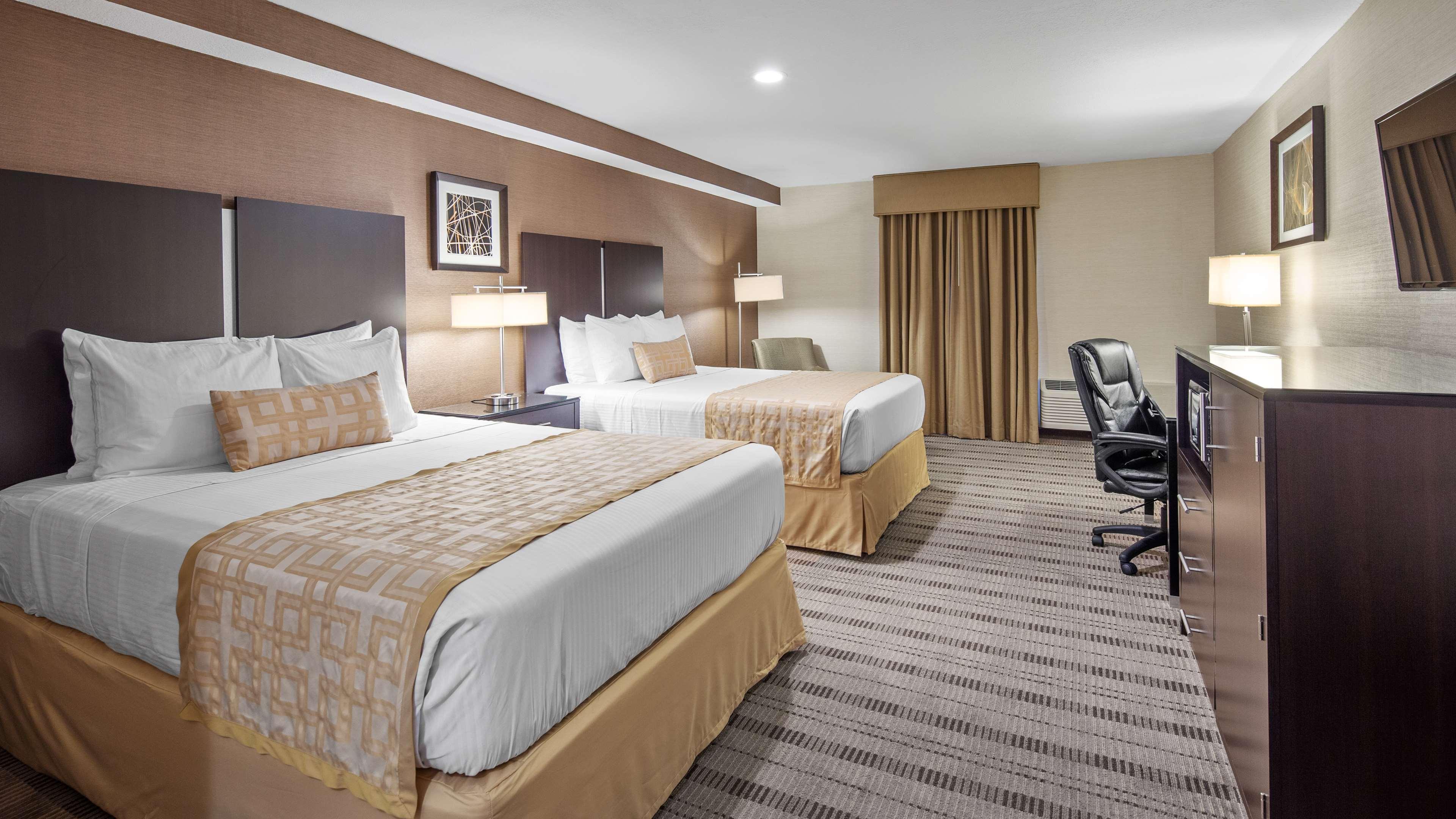Best Western Pasadena Royale Inn & Suites Luaran gambar