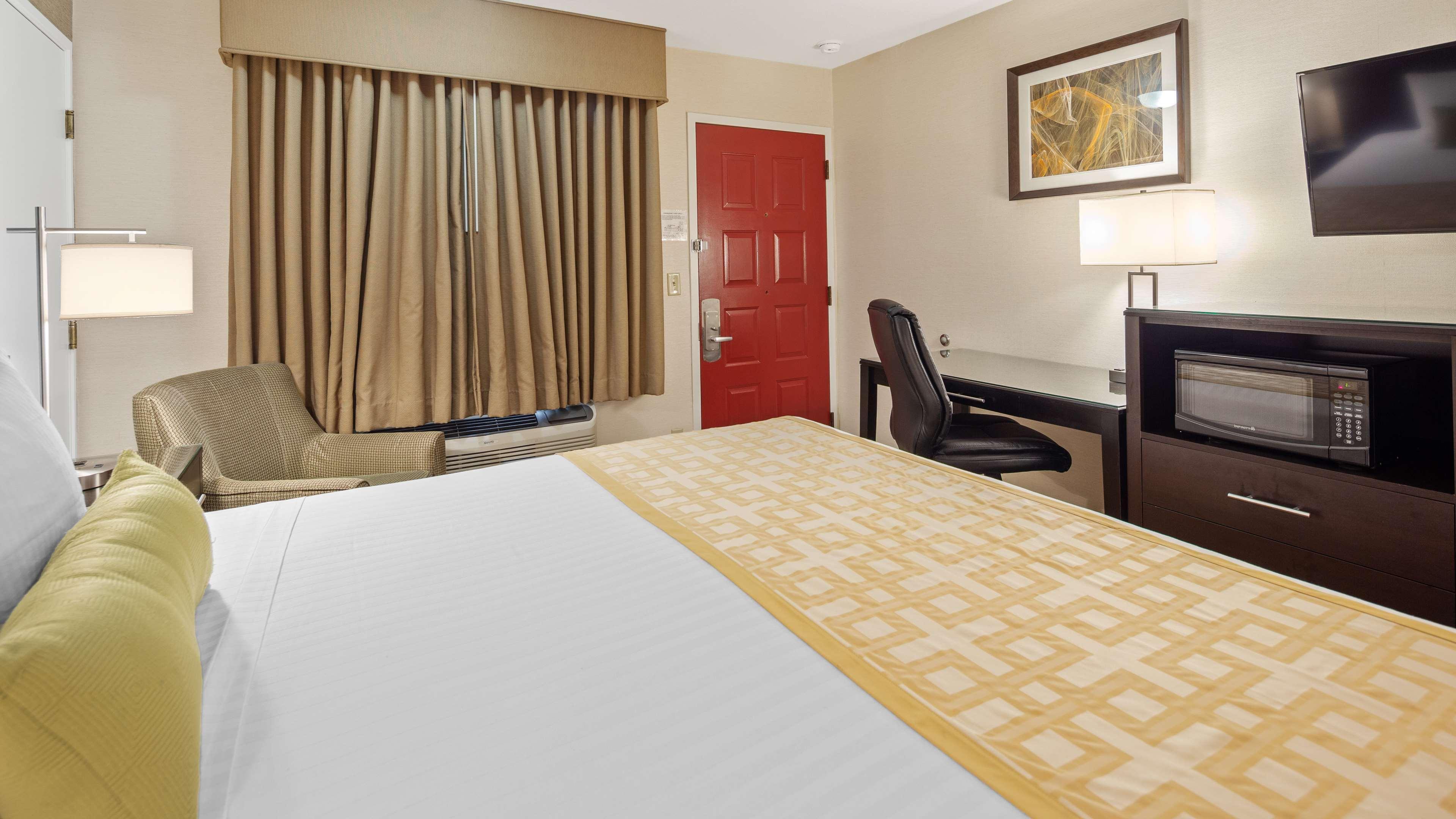 Best Western Pasadena Royale Inn & Suites Luaran gambar