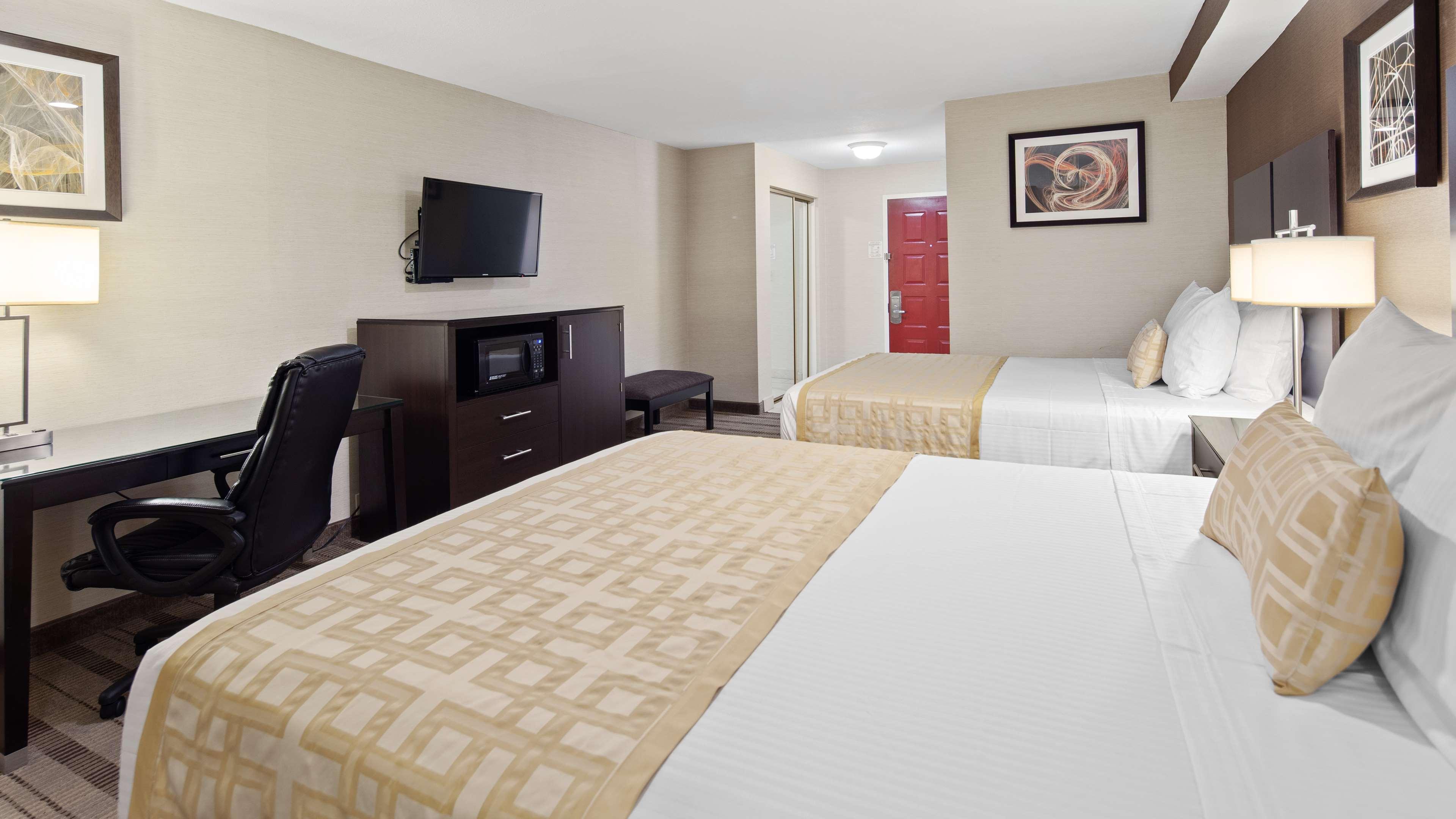 Best Western Pasadena Royale Inn & Suites Luaran gambar