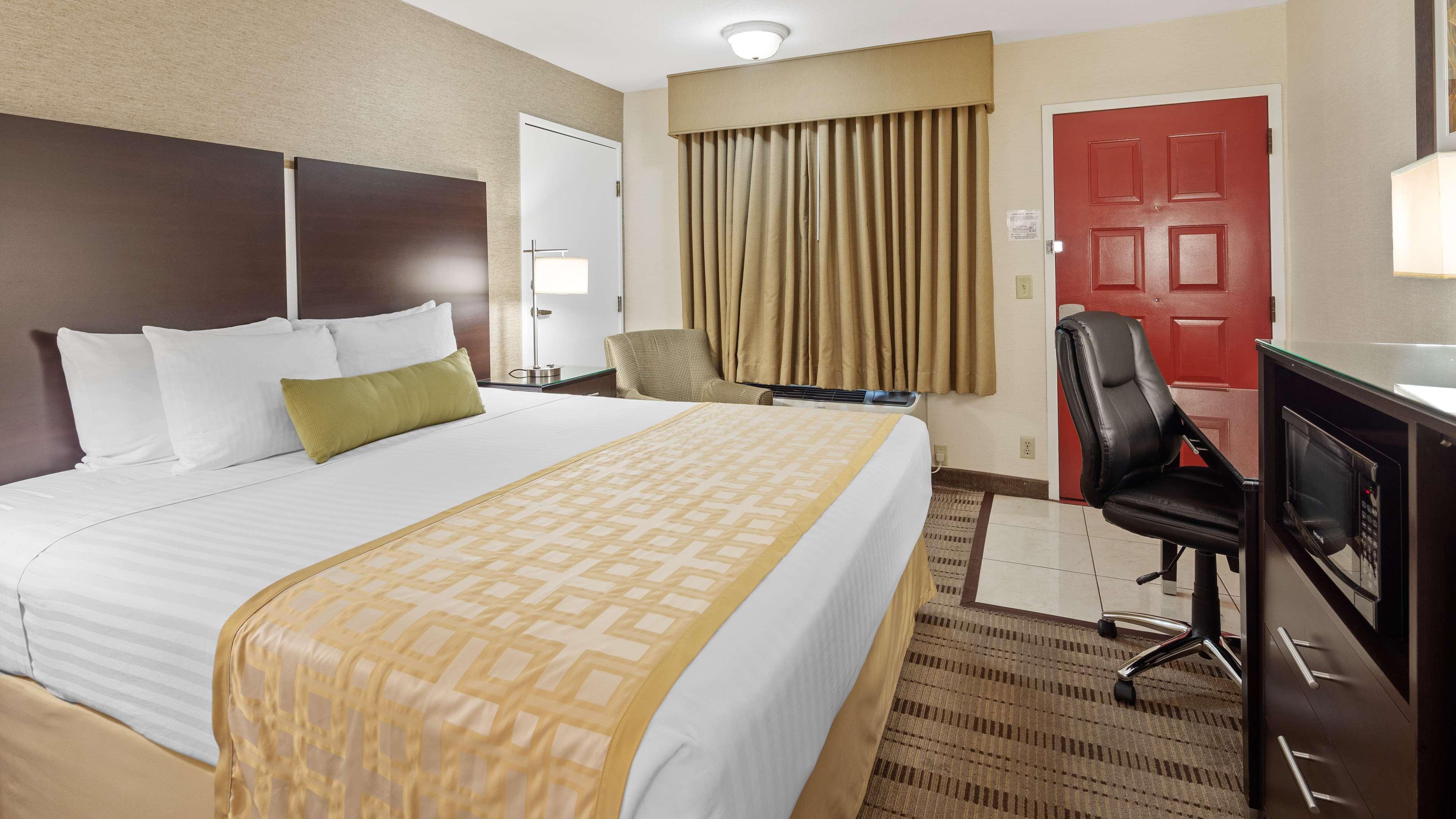 Best Western Pasadena Royale Inn & Suites Luaran gambar