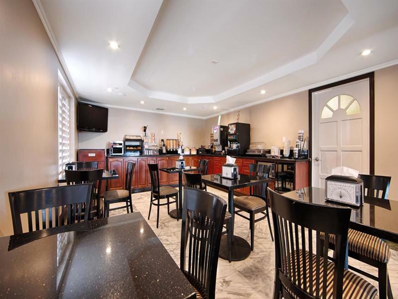 Best Western Pasadena Royale Inn & Suites Luaran gambar
