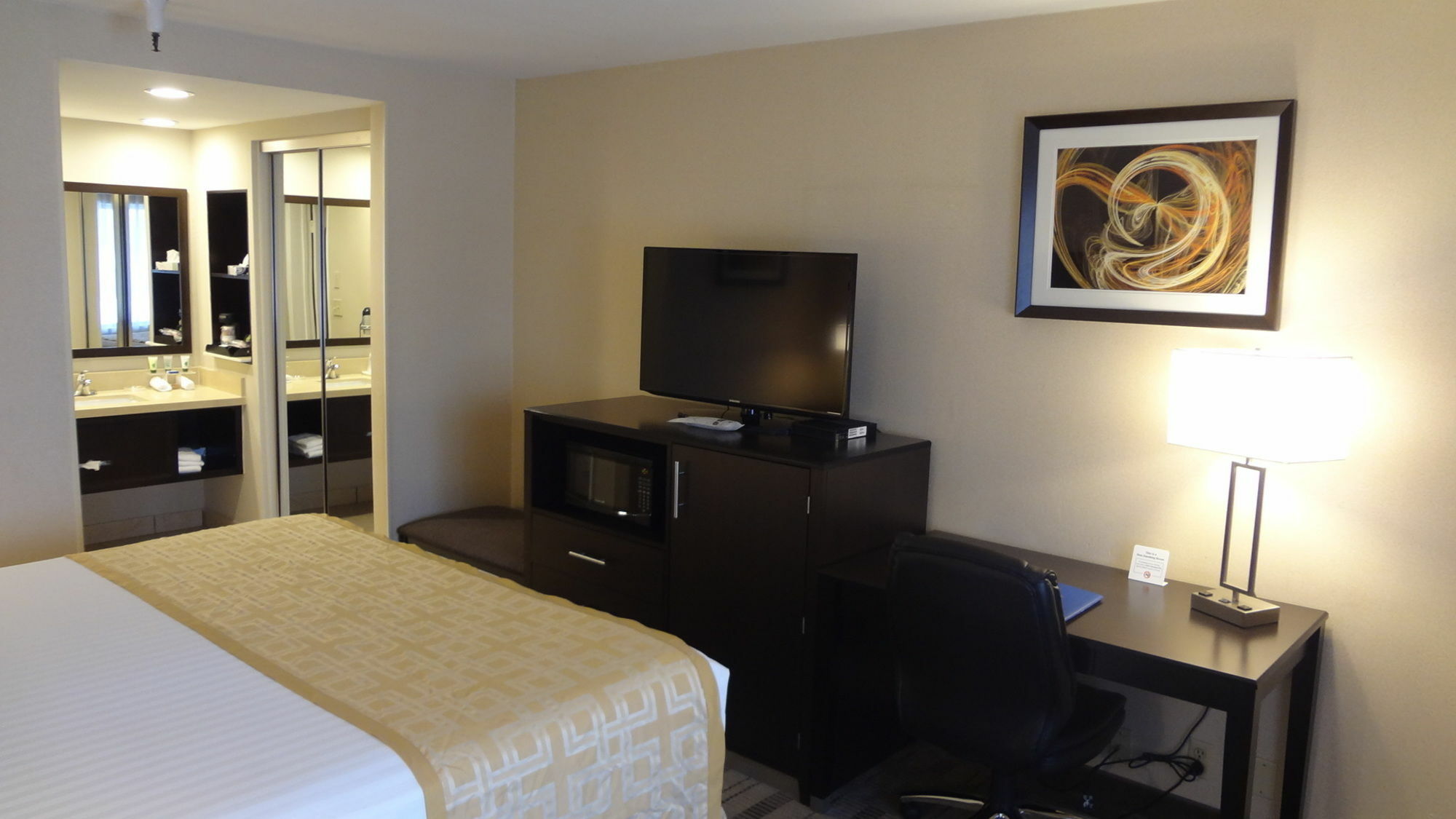 Best Western Pasadena Royale Inn & Suites Luaran gambar